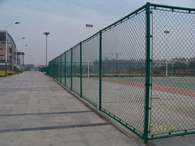 球場(chǎng)<a href=http://www.dyjybw.cn target=_blank class=infotextkey><a href=http://www.dyjybw.cn target=_blank class=infotextkey>圍欄</a>網(wǎng)</a>